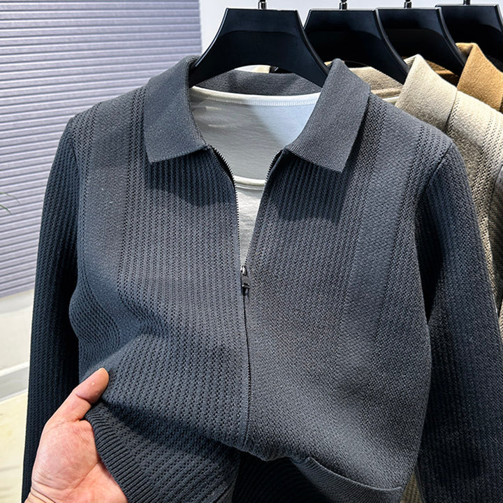 Womans sweater with textured zipper and classic collar Lune London