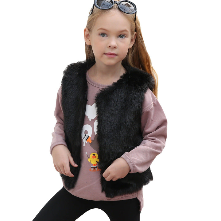 Women's Fluffy Vest Made Of Synthetic Fur with Modern Cut Lune London