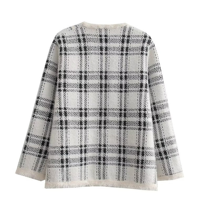 Long women's jacket with plaid patterns and elegant button details Lune London