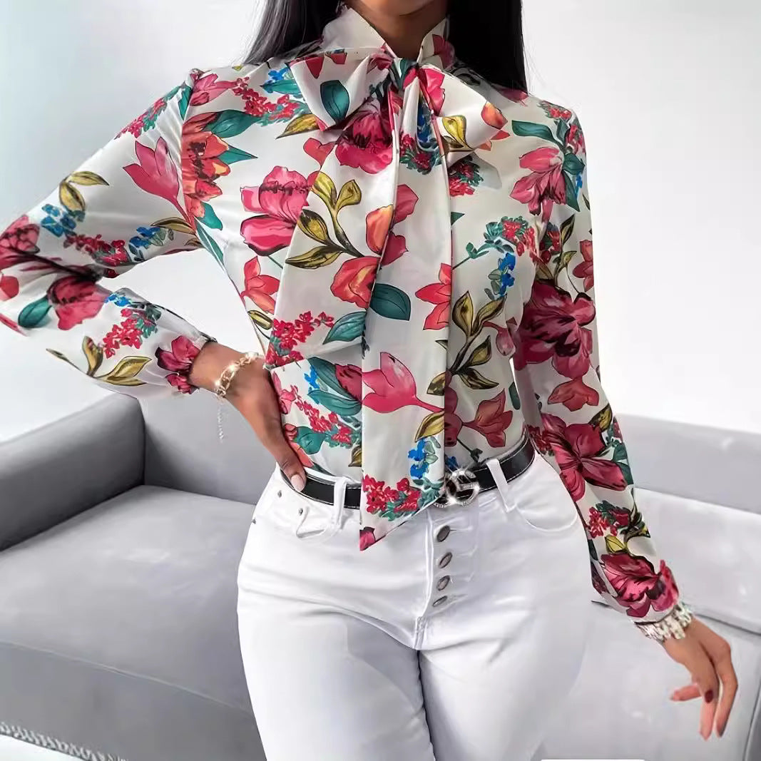 Ladies' blouse with knot detail and floral design Lune London