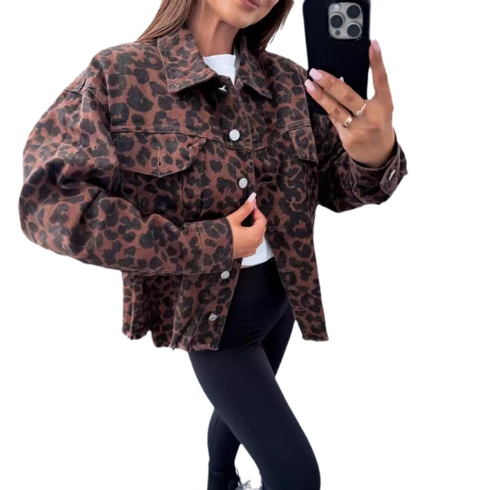 Veste en jean décontractée pour femmes avec imprimé animal et ourlet à franges Chic & Stil