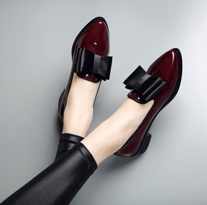 Ladies Elegant Ballet Flats with Large Bow Detail Lune London