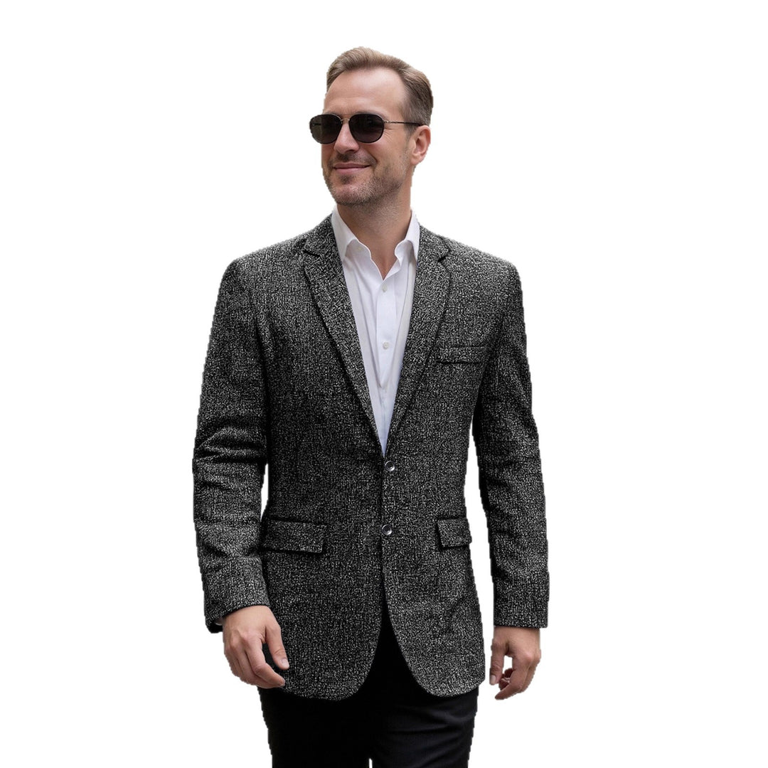 Structured and elegant jacket for men with a modern design Lune London