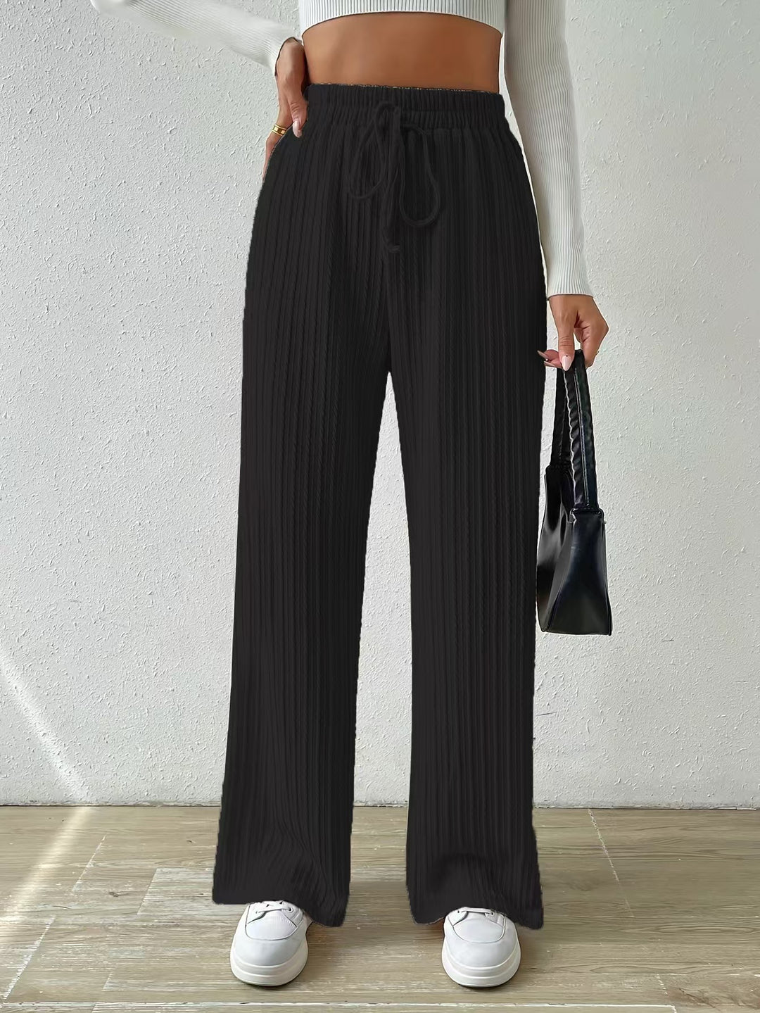 Wide palazzo pants for women with ribbed structure Lune London