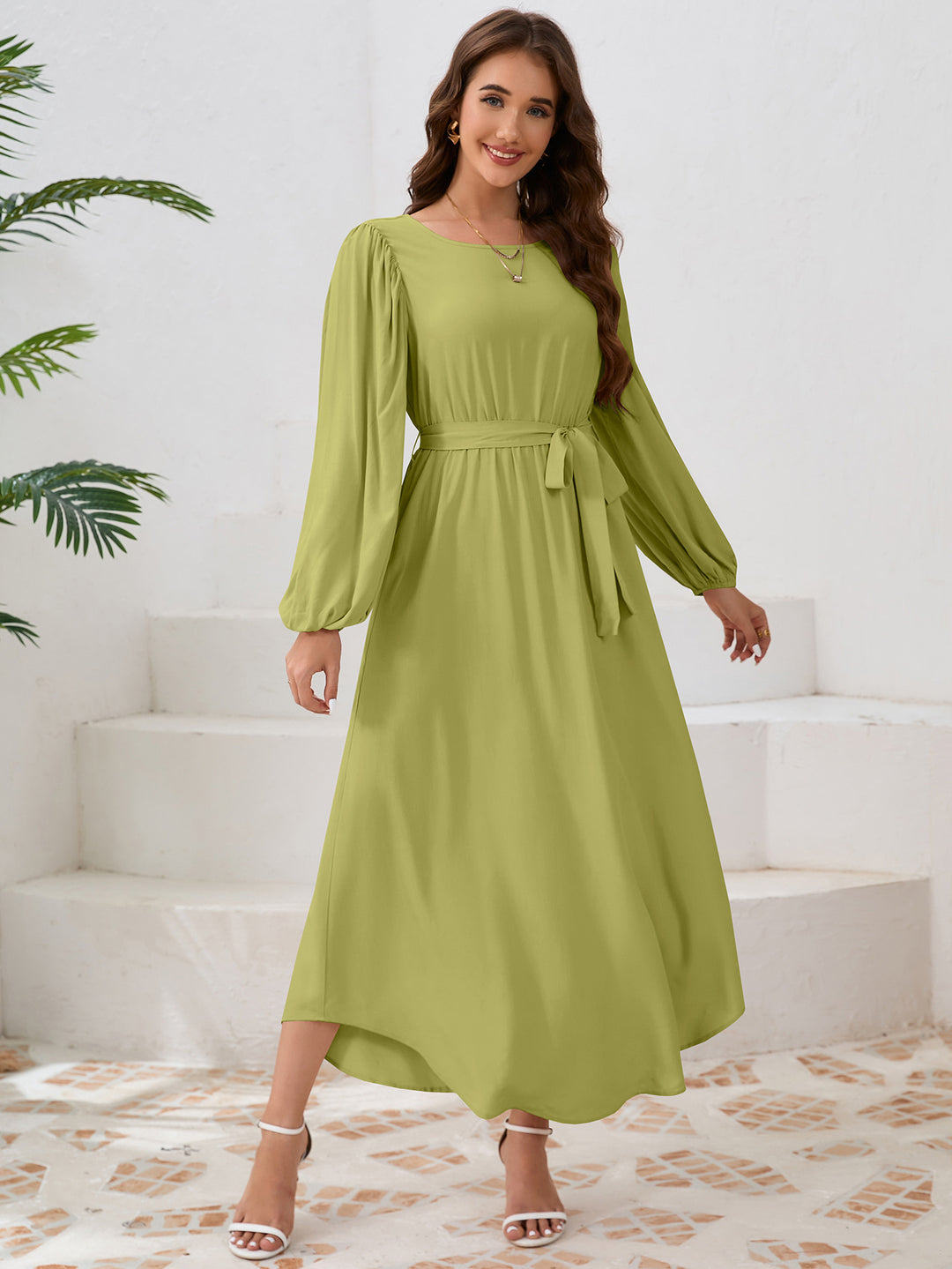 Ladies Elegant Maxie Dress with Loose Cut and Chic Puff Sleeves