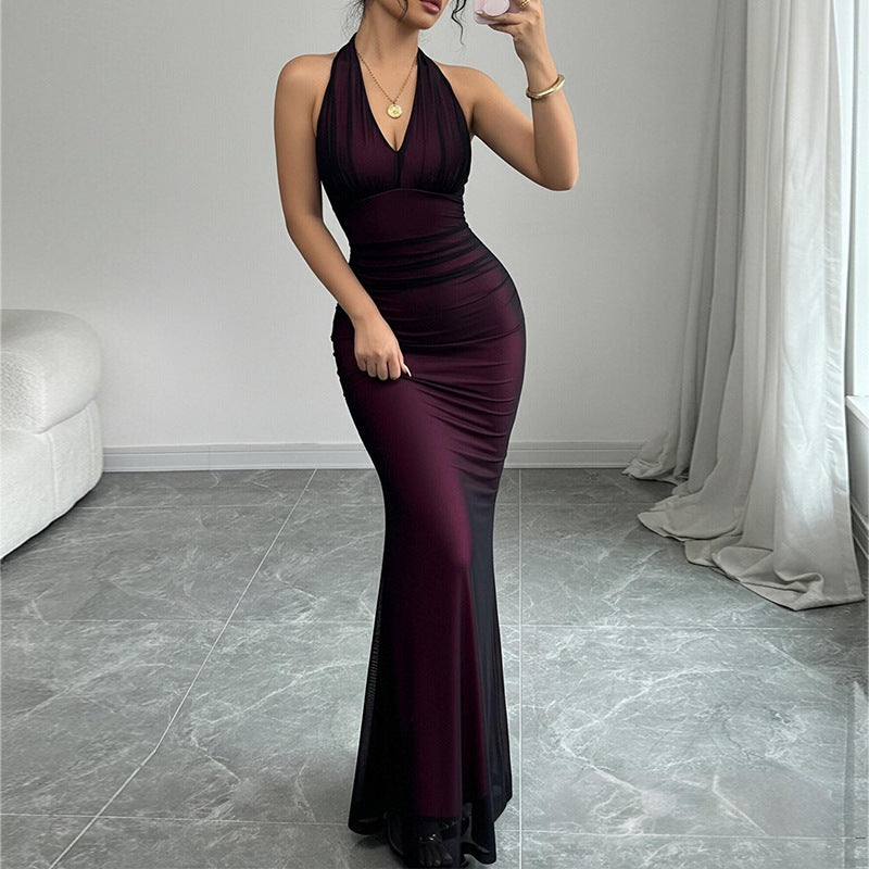 Robe de soirée flatteuse pour femmes avec décolleté en V profond et fronces Chic & Stil