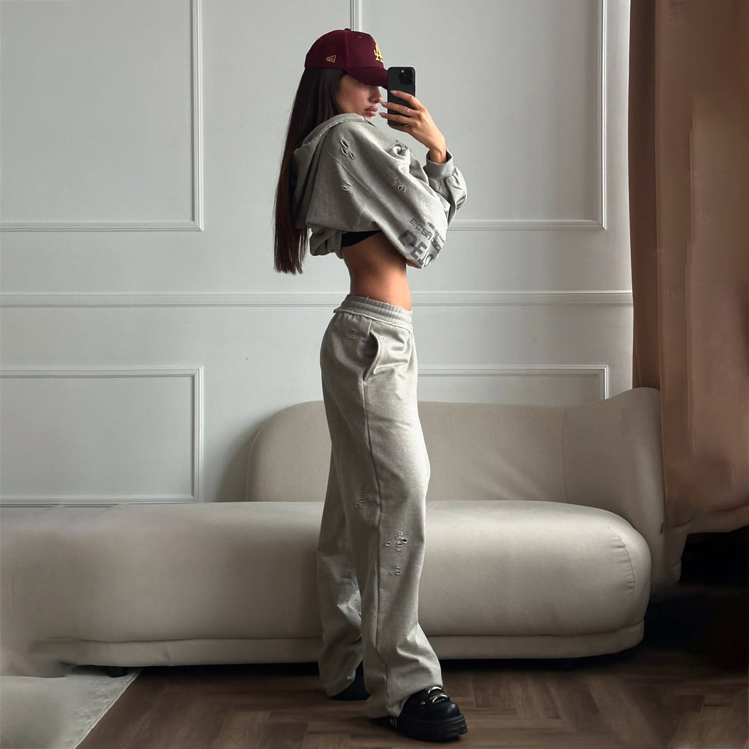 Women's sporty tracksuit set with hoodie and comfortable jogger pants Lune London
