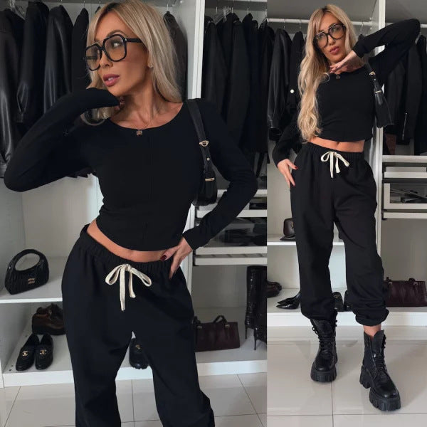 Comfortable leisure set for women with a trendy cut and a high waist Lune London