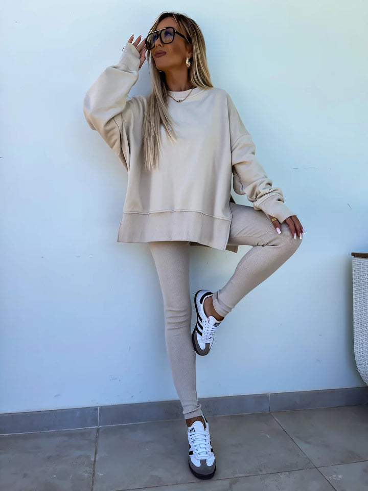 Ladies Oversized Casual Sweatshirt and Chic Leggings Set