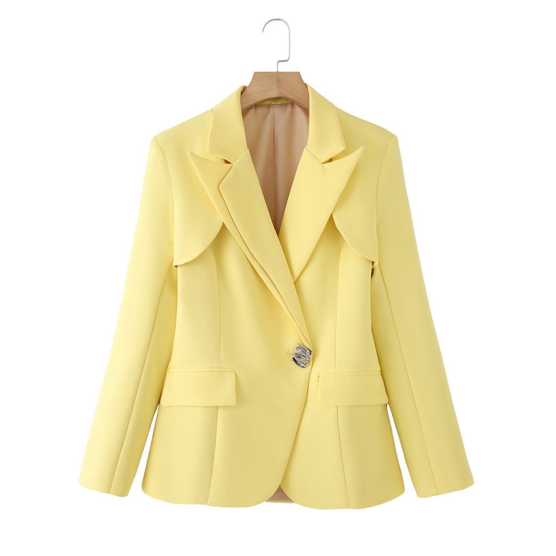 Elegant blazer jacket for women with textured collar and shiny details Lune London