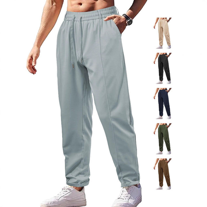 Functional leisure pants for men with elastic waist and practical side pockets Lune London