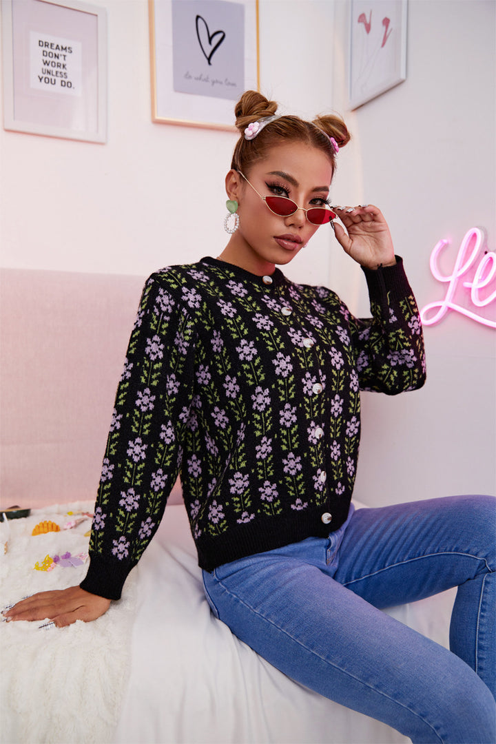 Ladies cardigan with floral pattern and comfortable fit Lune London