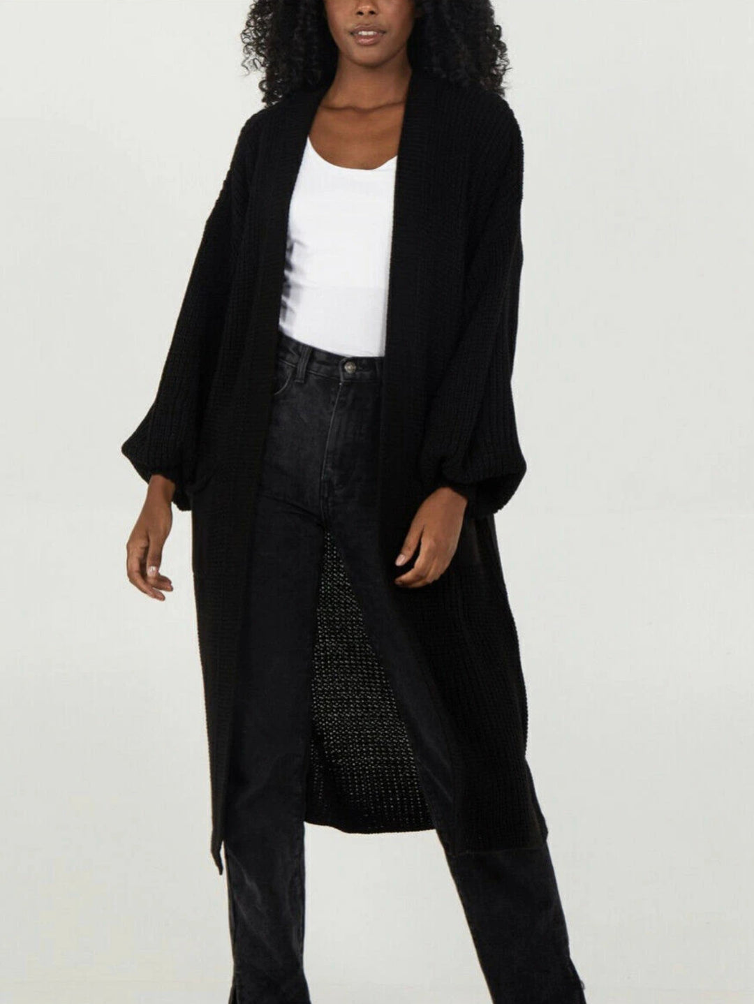 Ladies Long knitted cardigan with airy sleeves and an open front Lune London