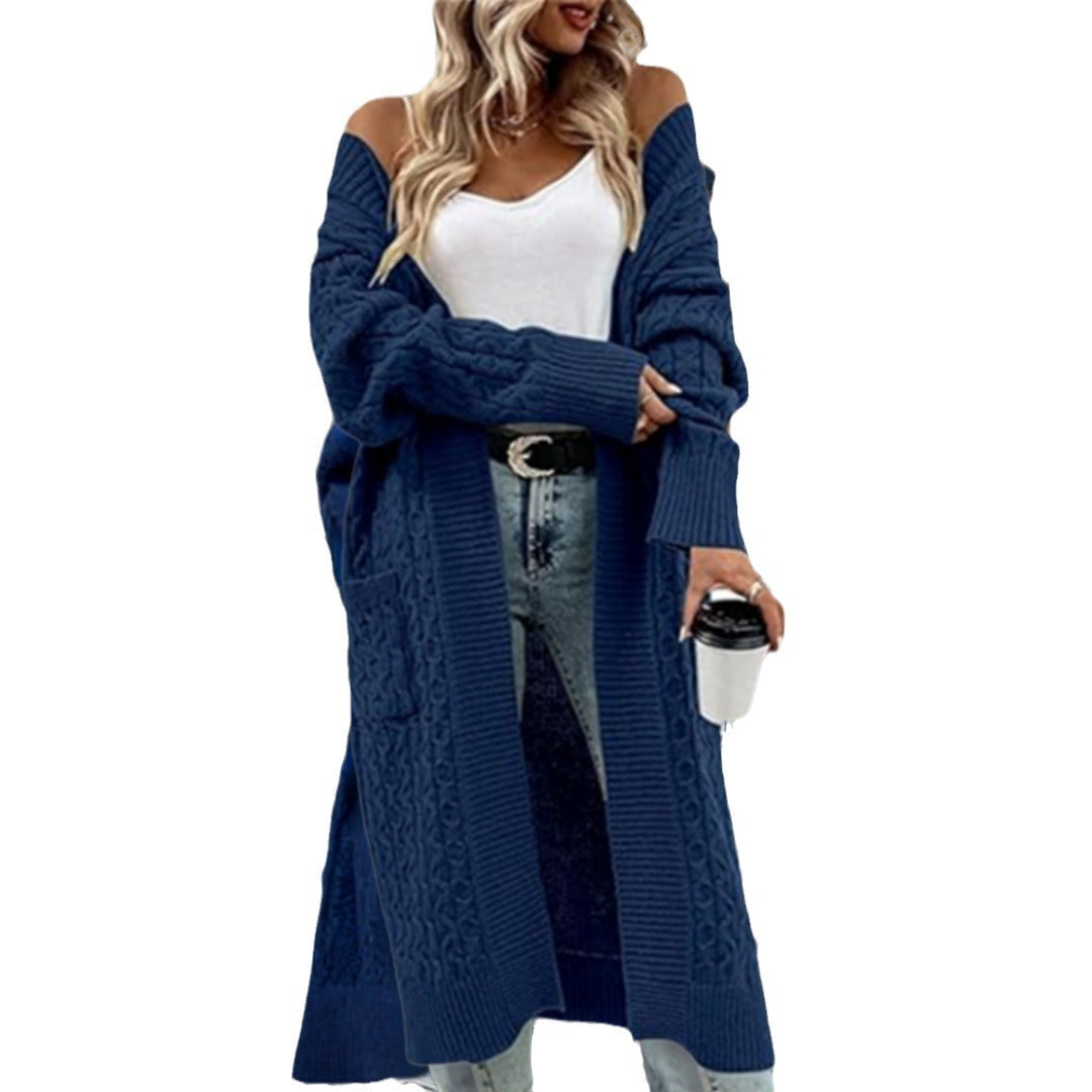 Ladies' knitted coat with a trendy braided pattern and deep pockets Lune London