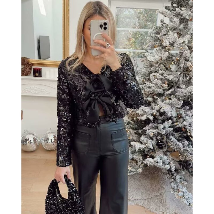 Veste en sequins brillants pour femmes avec accents de nœud élégants Chic & Stil