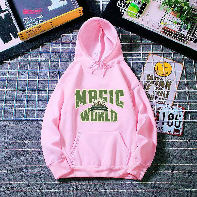 Women’s hoodie with modern graphic print Chic & Stil