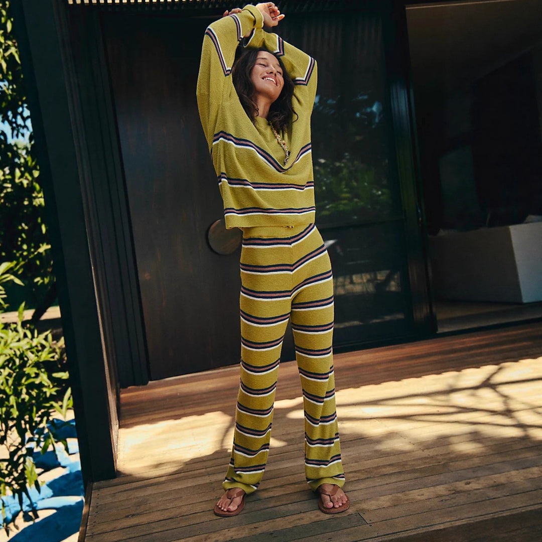 Casual sweater for women with striped design and loose fit Lune London