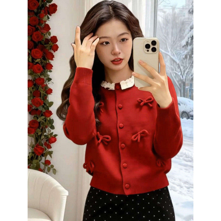 Cardigan femme avec un col froncé romantique et des nœuds