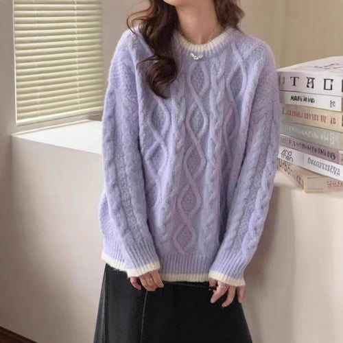 Chunky knit sweater for women with twisted pattern and contrasting collar finish Lune London
