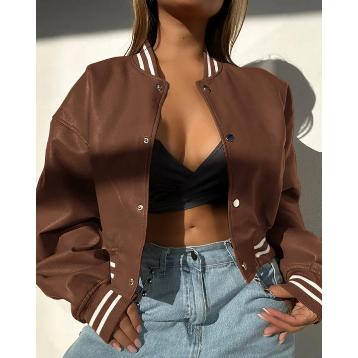 Veste en simili cuir sportive pour femmes dans le style classique Varsity avec rayures Chic & Stil
