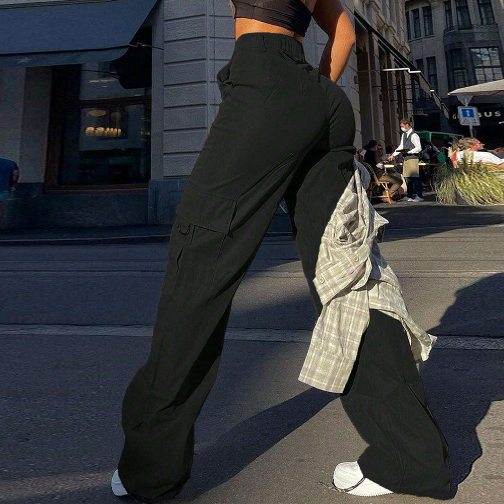 Pantalon cargo femme à coupe large et poches fonctionnelles Chic & Stil