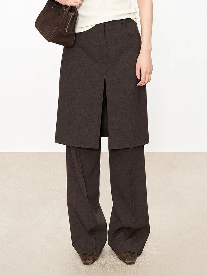 Pantalons de costume larges élégants pour femmes avec design innovant Chic & Stil