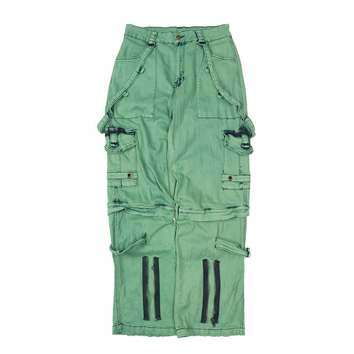 Cargo pants for women with practical multifunctional pockets and sturdy material Lune London