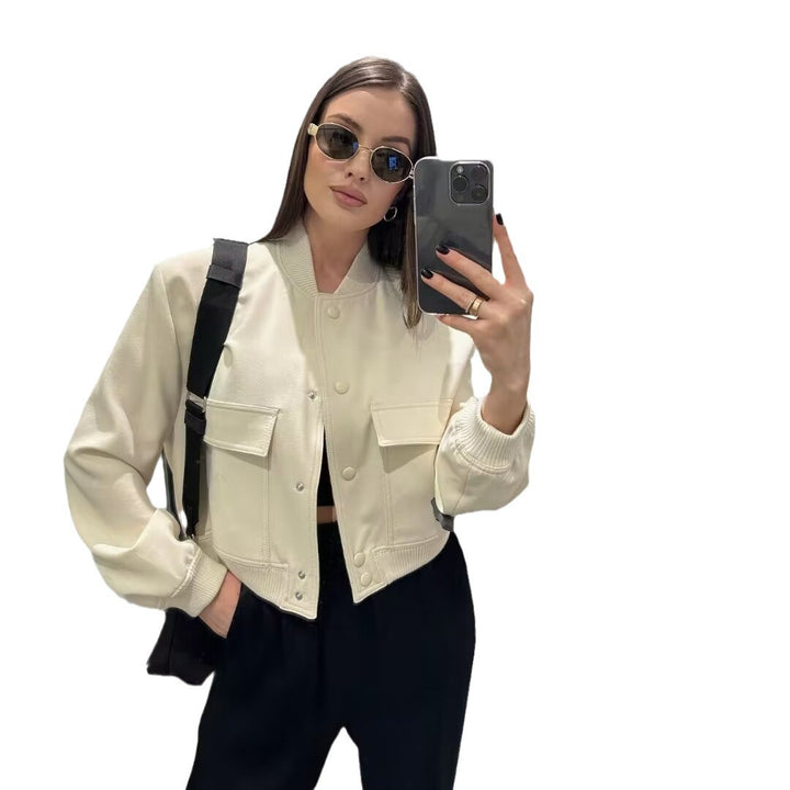 Trendy utility jacket for women with practical pockets and elegant cut Lune London