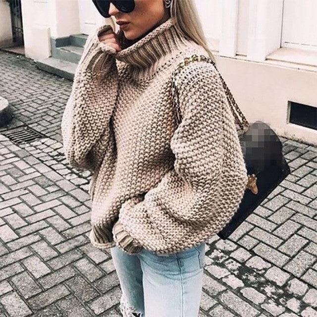 Lune London | Women's chunky knit sweater with standing collar and voluminous sleeves