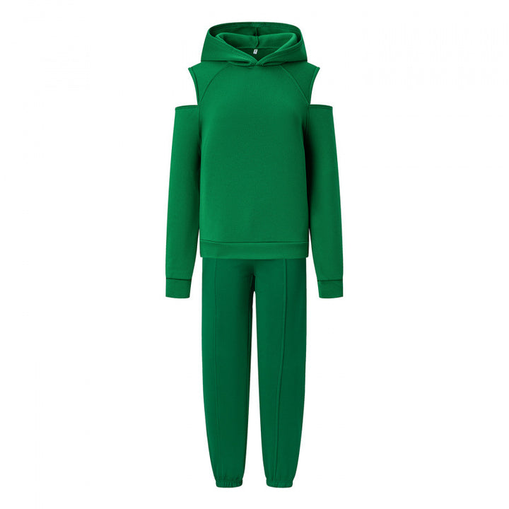 Ensemble de sport féminin avec décolleté plongeant et manches raglan latérales Chic & Stil
