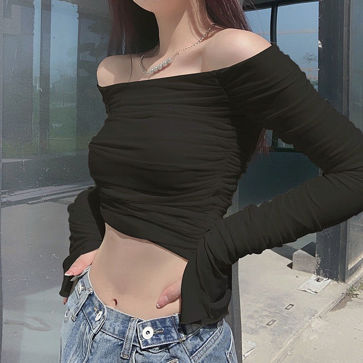 Ladies Elegant top with long sleeves and refined ruffle details Lune London