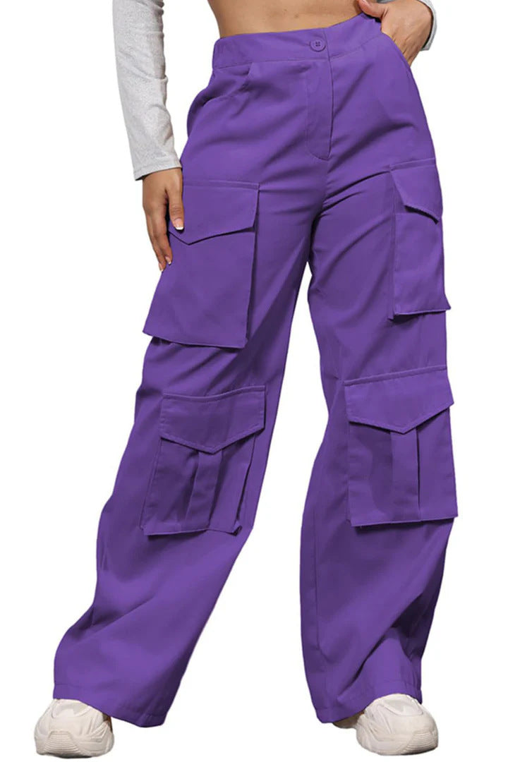Women's cargo pants with practical pockets and wide leg Lune London