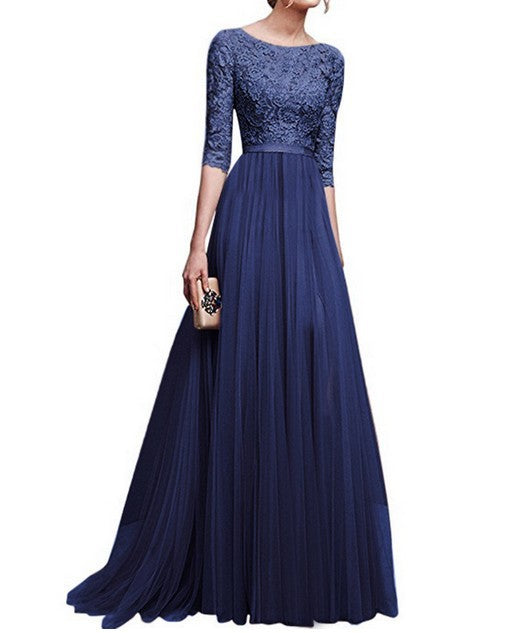 Elegant evening dress for women with high-quality lace and flowing skirt Lune Londonl