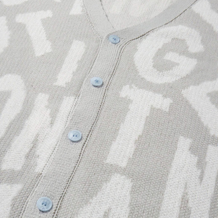 Cardigan pour femmes avec un motif de lettres élégant et en V