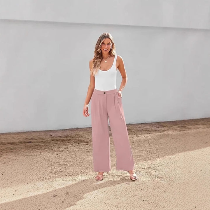 Elegant and casual high-waisted pants for women with practical pockets Lune London