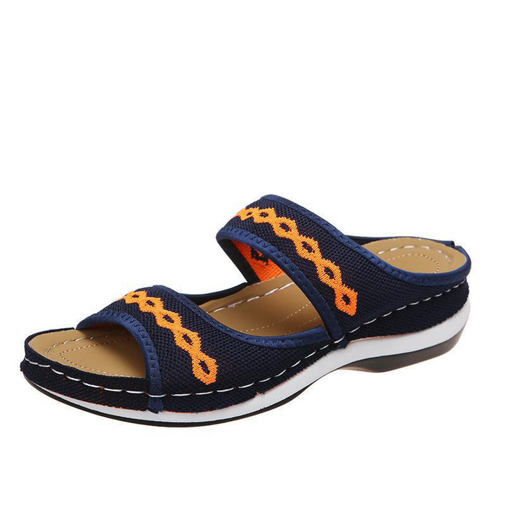 Comfort boots for women with adjustable straps and a breathable material upper Lune London