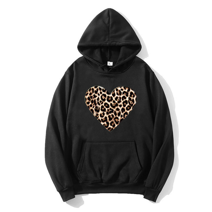 Ladies hooded sweatshirt with heart-shaped leopard pattern Chic & Stil