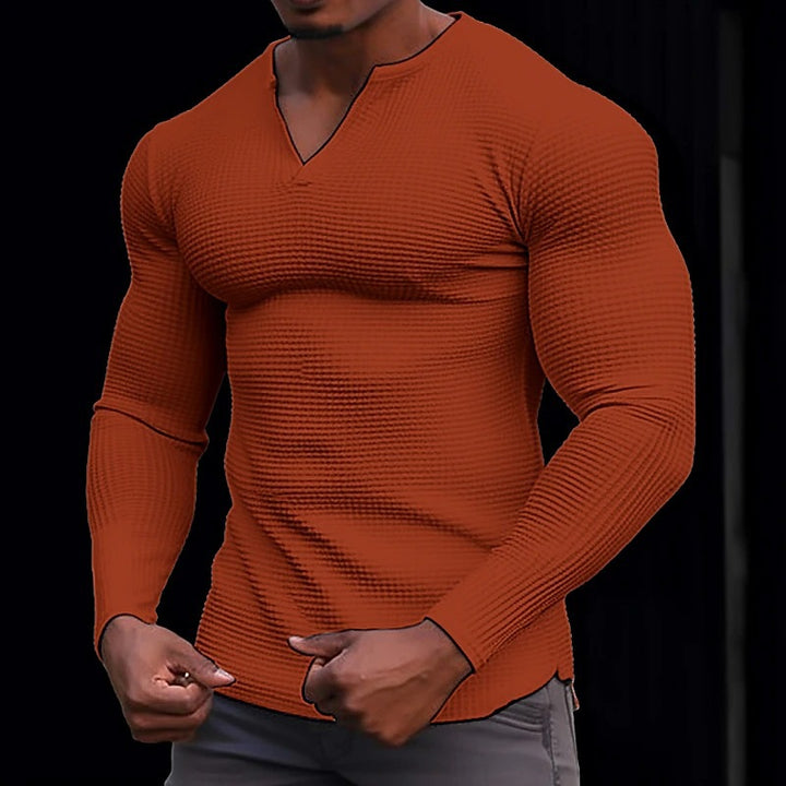 Long sleeve t-shirt for men with textured V-neck Lune London