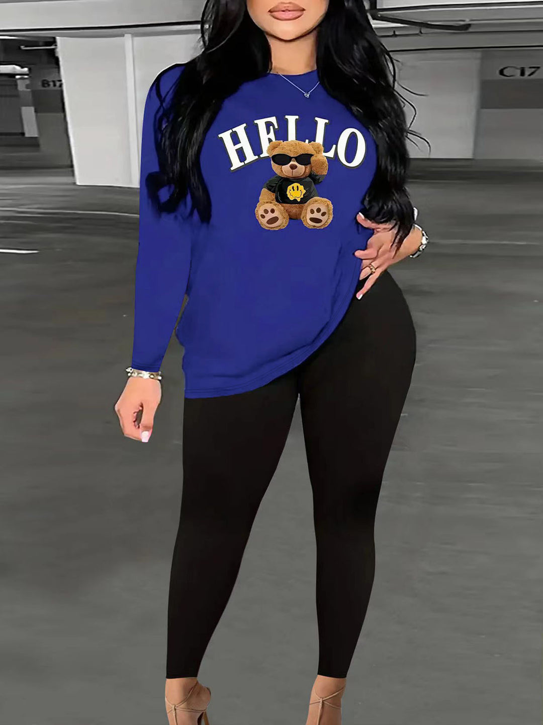 Long sleeve t-shirt for women with a nice bear pattern and a relaxed fit Lune London