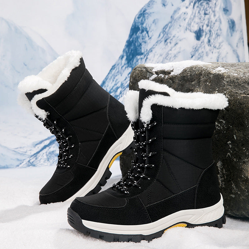 Women's winter boots with insulating lining and non-slip sole Lune London