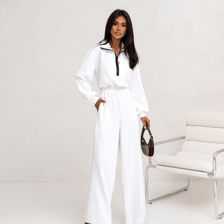 Women elegant jumpsuit with high collar and zipper Chic & Stil