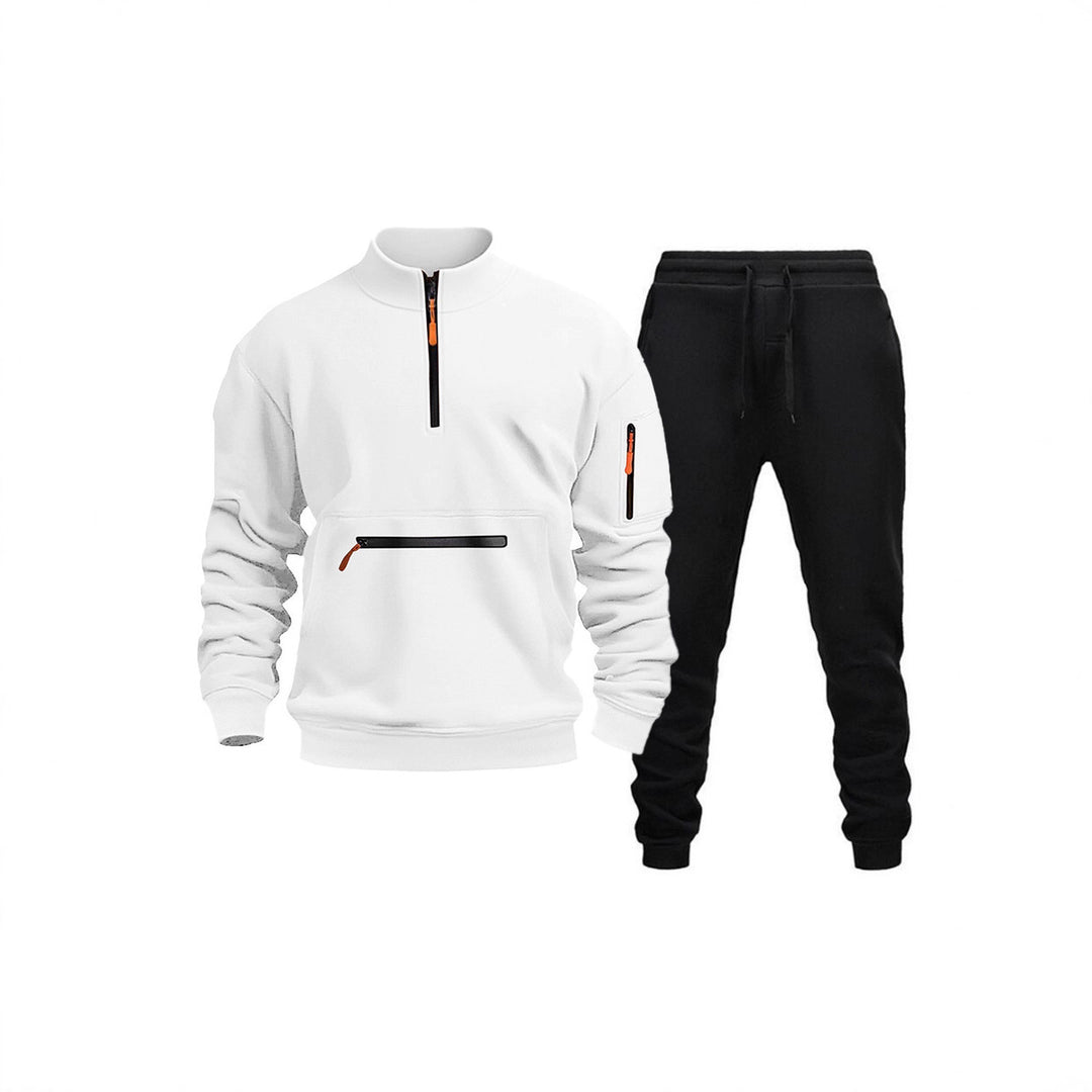 Men's sporty leisure set with practical zippered pockets and modern cut Lune London