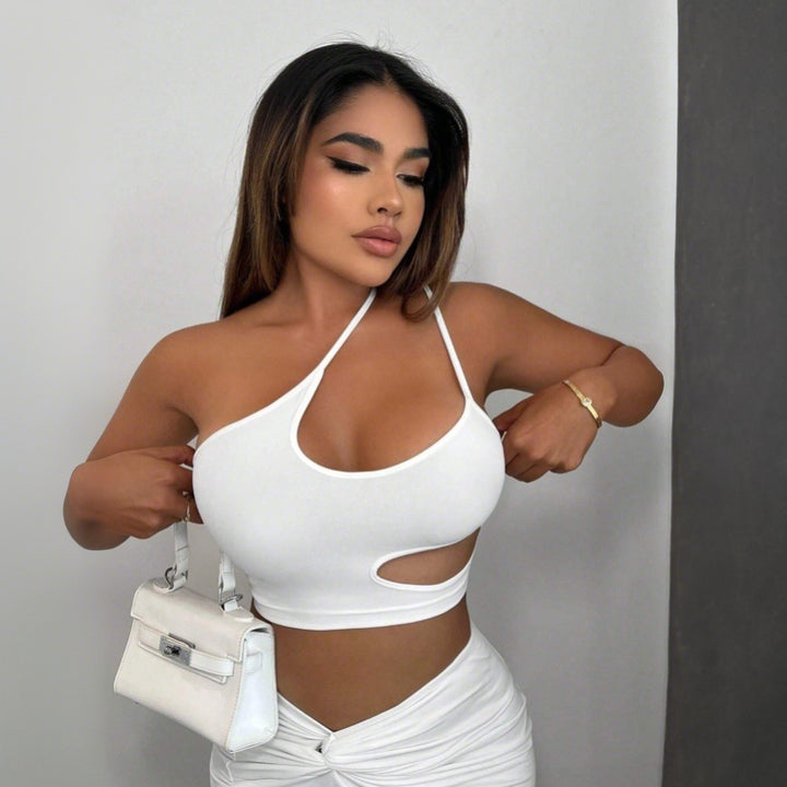 Chic & Stil Women's Sleeveless Cut-Out Top