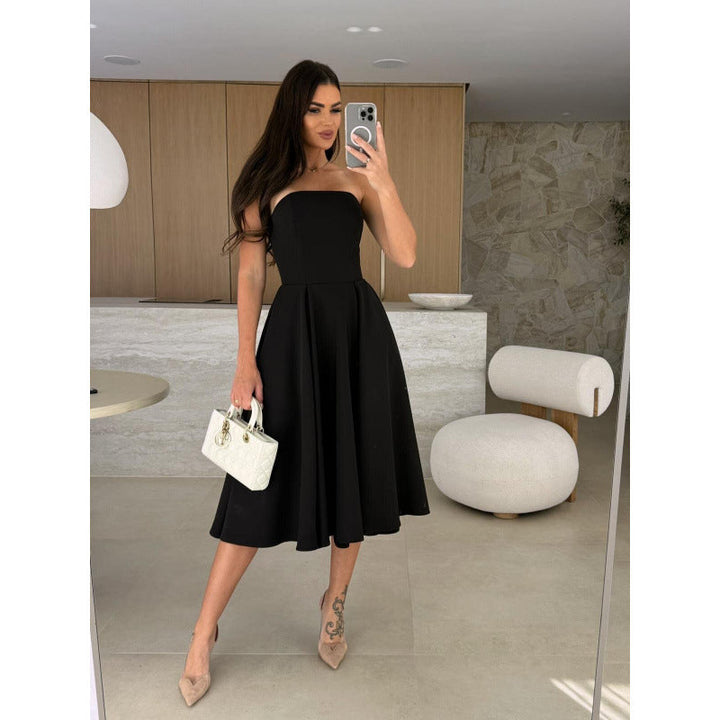 Women's Elegant Cocktail Dress with Strapless Design Lune London