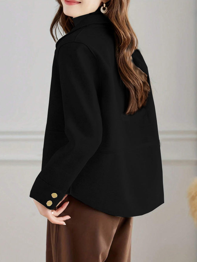 Versatile fleece jacket for women with button closure and pockets Lune London