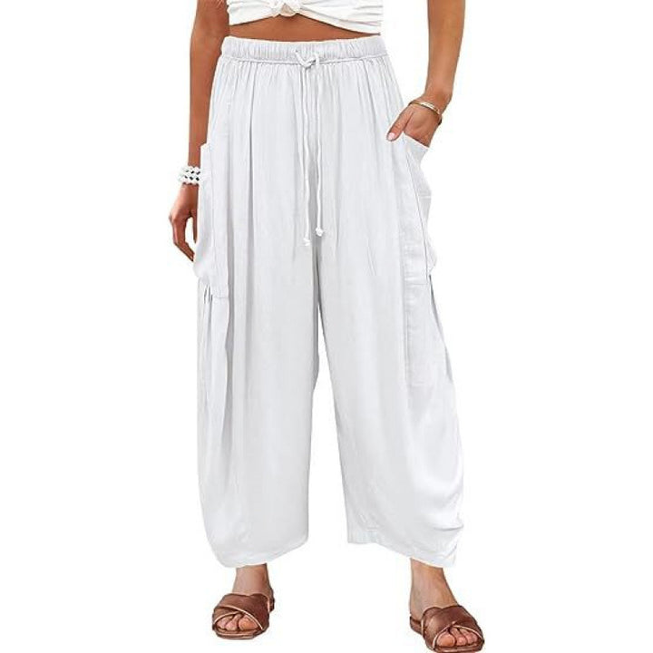 Casual harem pants for women with practical side pockets and loose fit Lune London