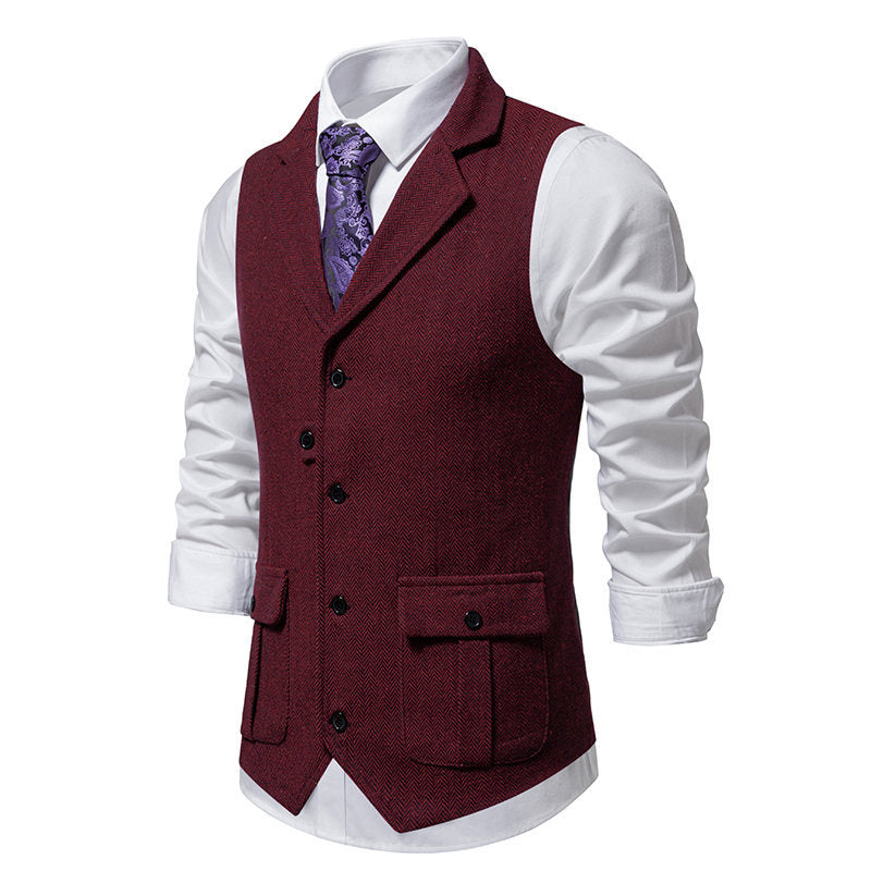 Men's suit vest with a modern herringbone design with practical pockets Lune London