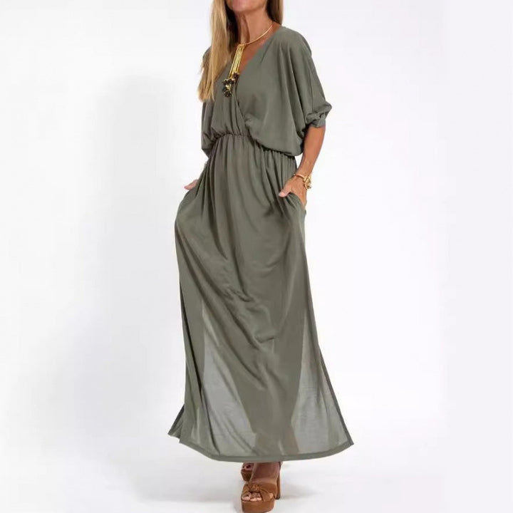 Casual maxi dress for women with V-neck and side slits Lune London