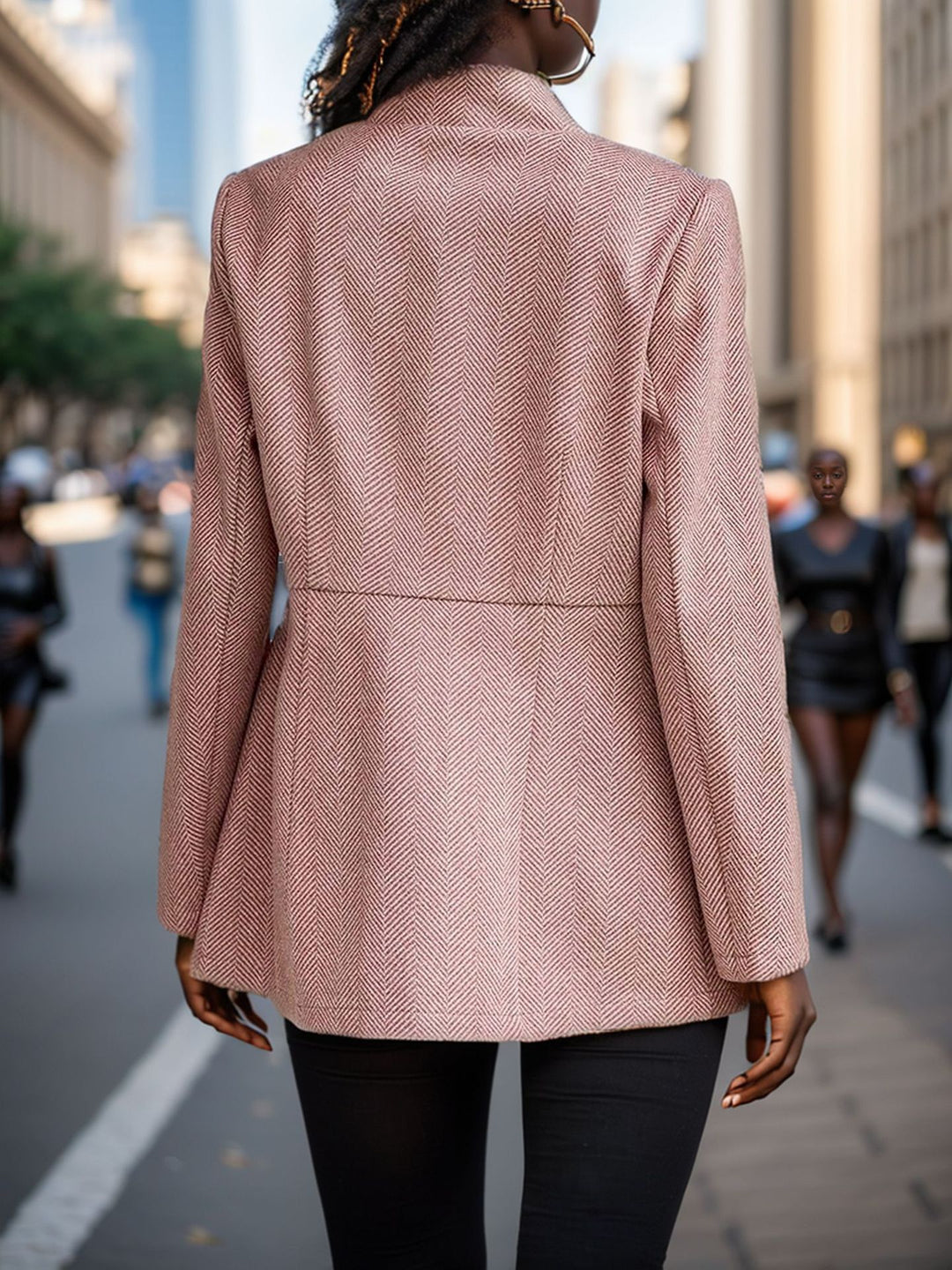 Elegant blazer for women in herringbone pattern with fitted silhouette Lune London