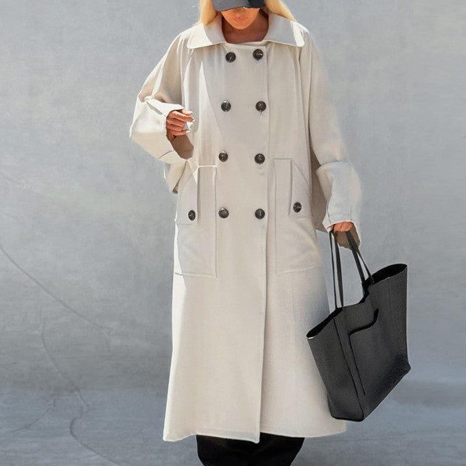 Women’s trench coat with double-breasted buttons and practical pockets Lune London